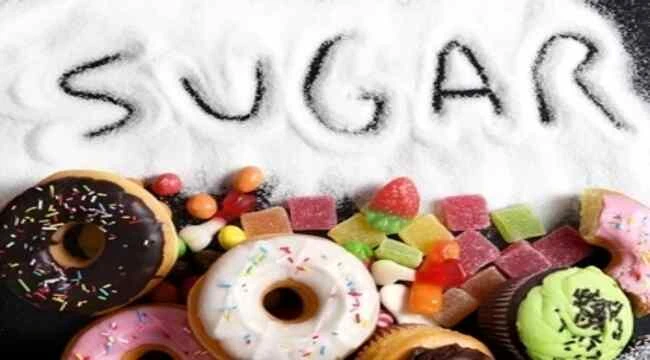 हमें चीनी क्यों नहीं खानी चाहिए?
