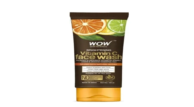 wow vitamin c face wash in hindi